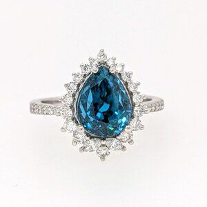 5.15cts Blue Zircon Ring in Solid 14K White Gold with Natural Diamonds